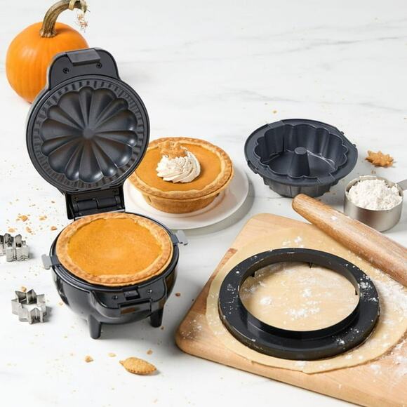 Curtis Stone 2-pack Pie and Bundt Makers with Gift Boxes black and aqua - Picture 4 of 7